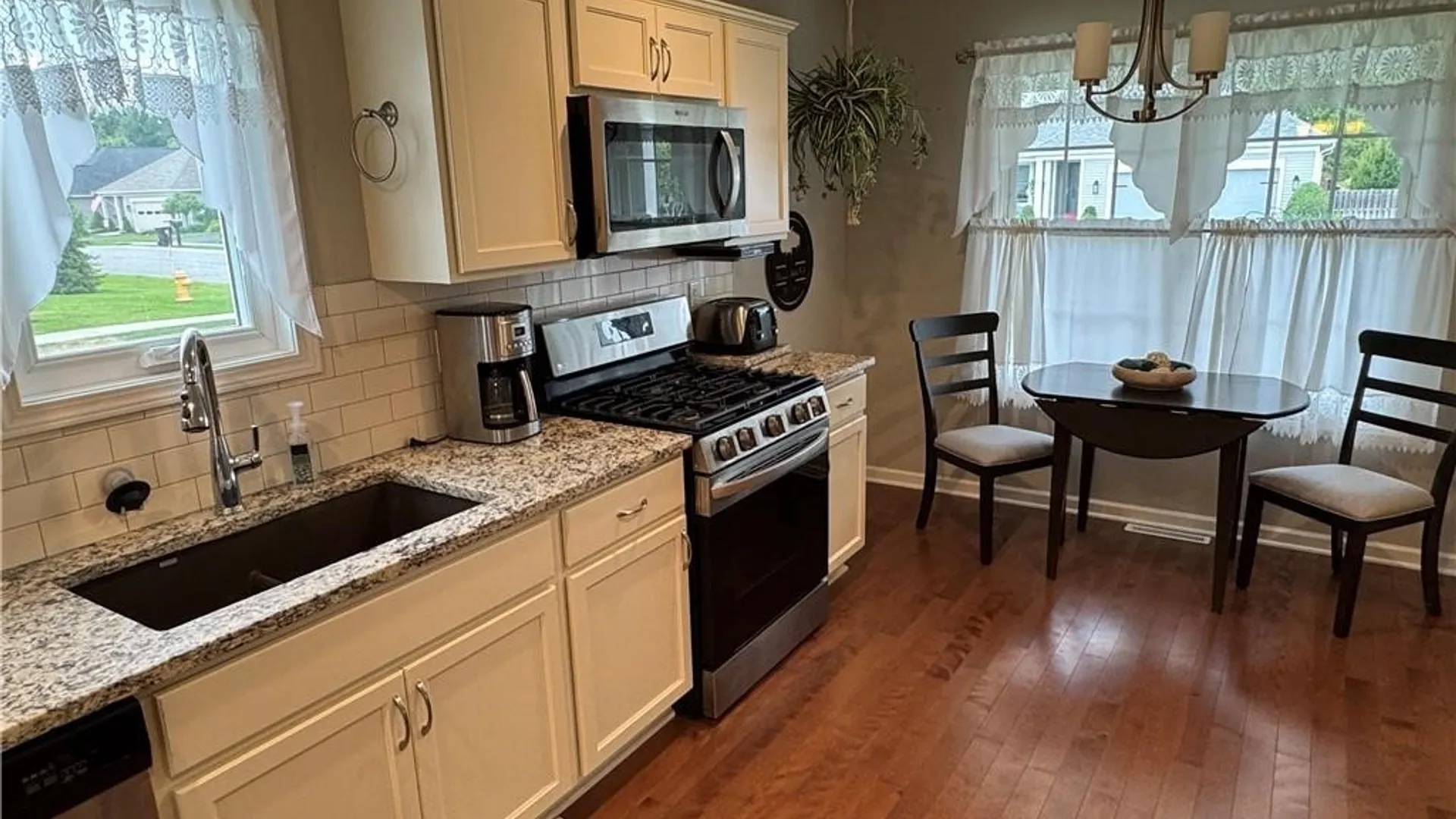 Property at 69 Grambo Drive, Lancaster, NY 14086 10