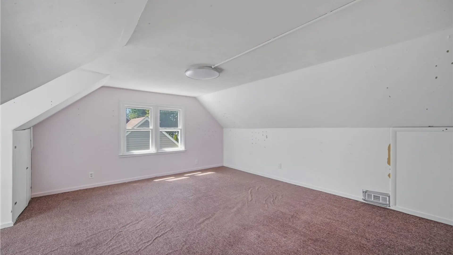 Property at 162 Pine Tree Drive, Clay, NY 13212 16