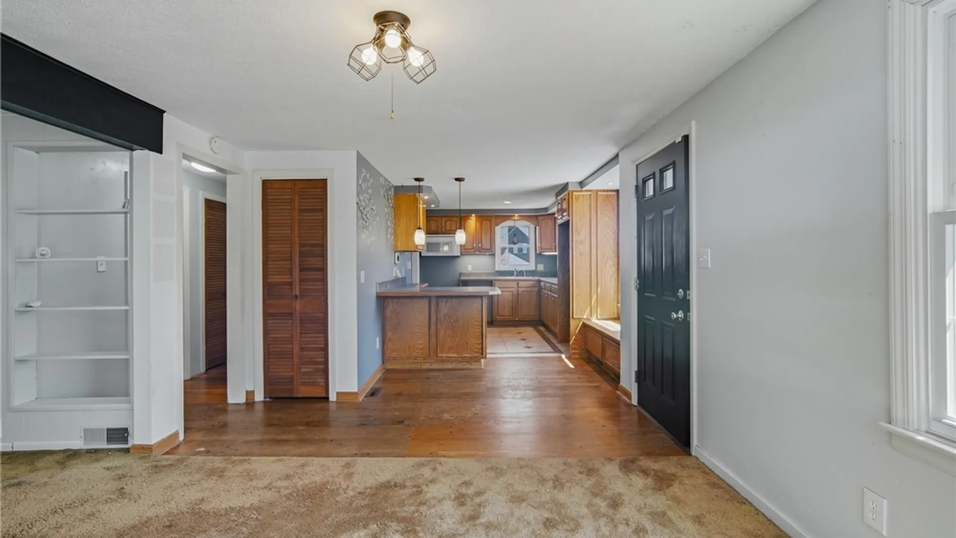 Property at 162 Pine Tree Drive, Clay, NY 13212 25