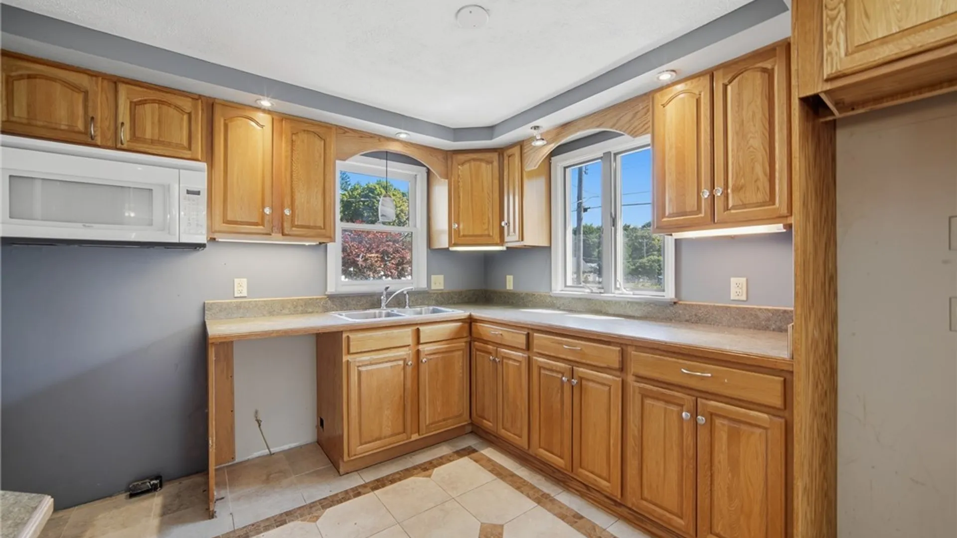 Property at 162 Pine Tree Drive, Clay, NY 13212 37