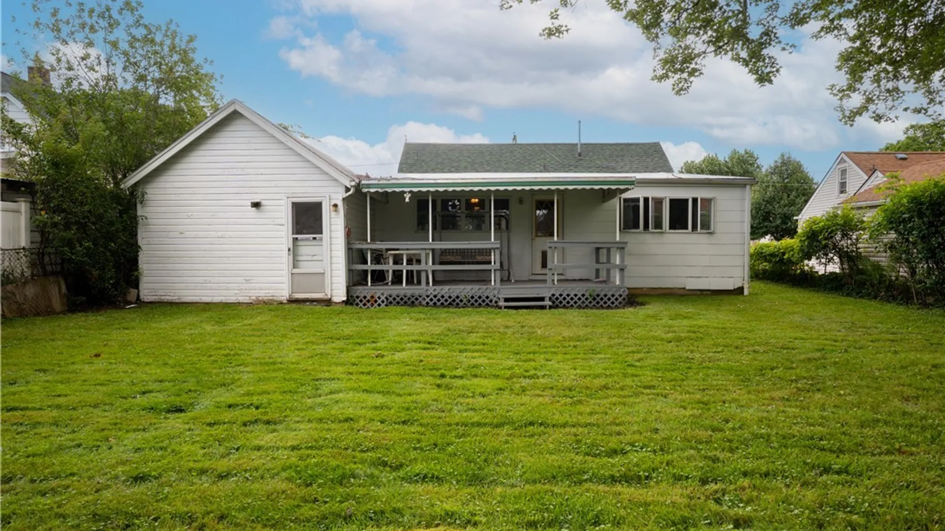 Property at 54 Barnsdale Avenue, West Seneca, NY 14224 30