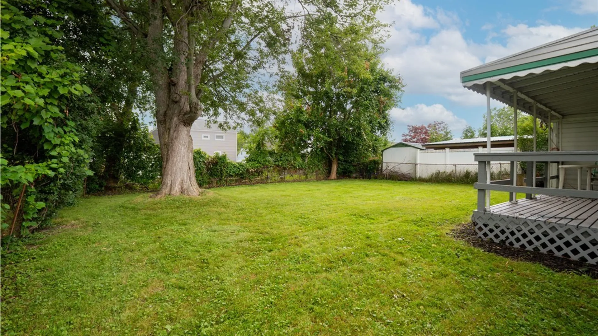 Property at 54 Barnsdale Avenue, West Seneca, NY 14224 27