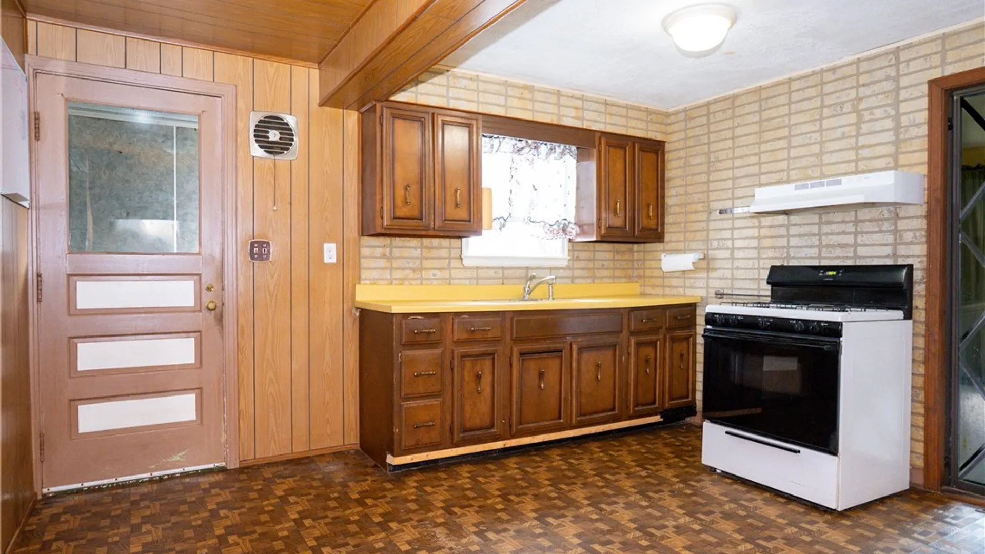 Property at 54 Barnsdale Avenue, West Seneca, NY 14224 17