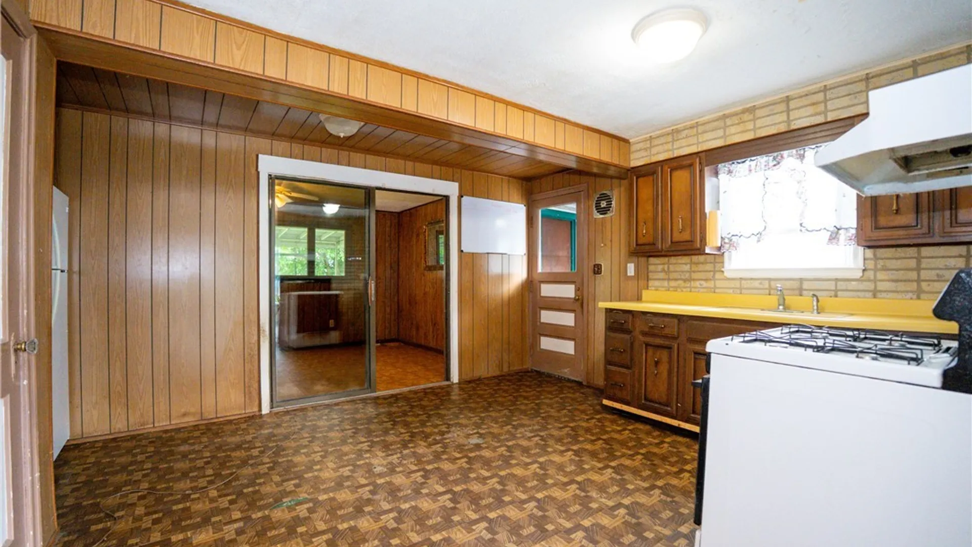 Property at 54 Barnsdale Avenue, West Seneca, NY 14224 16
