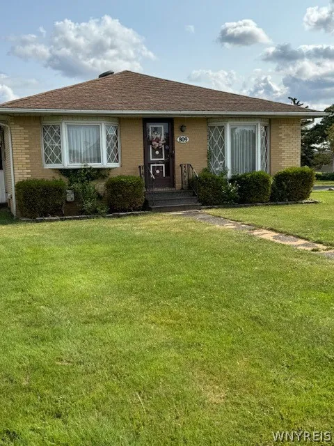 Property at 809 George Urban Boulevard, Cheektowaga, NY 14225