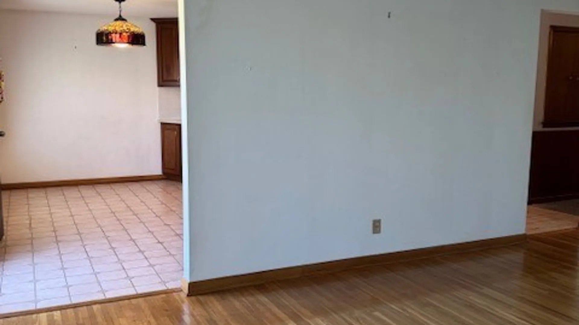 Property at 809 George Urban Boulevard, Cheektowaga, NY 14225 5