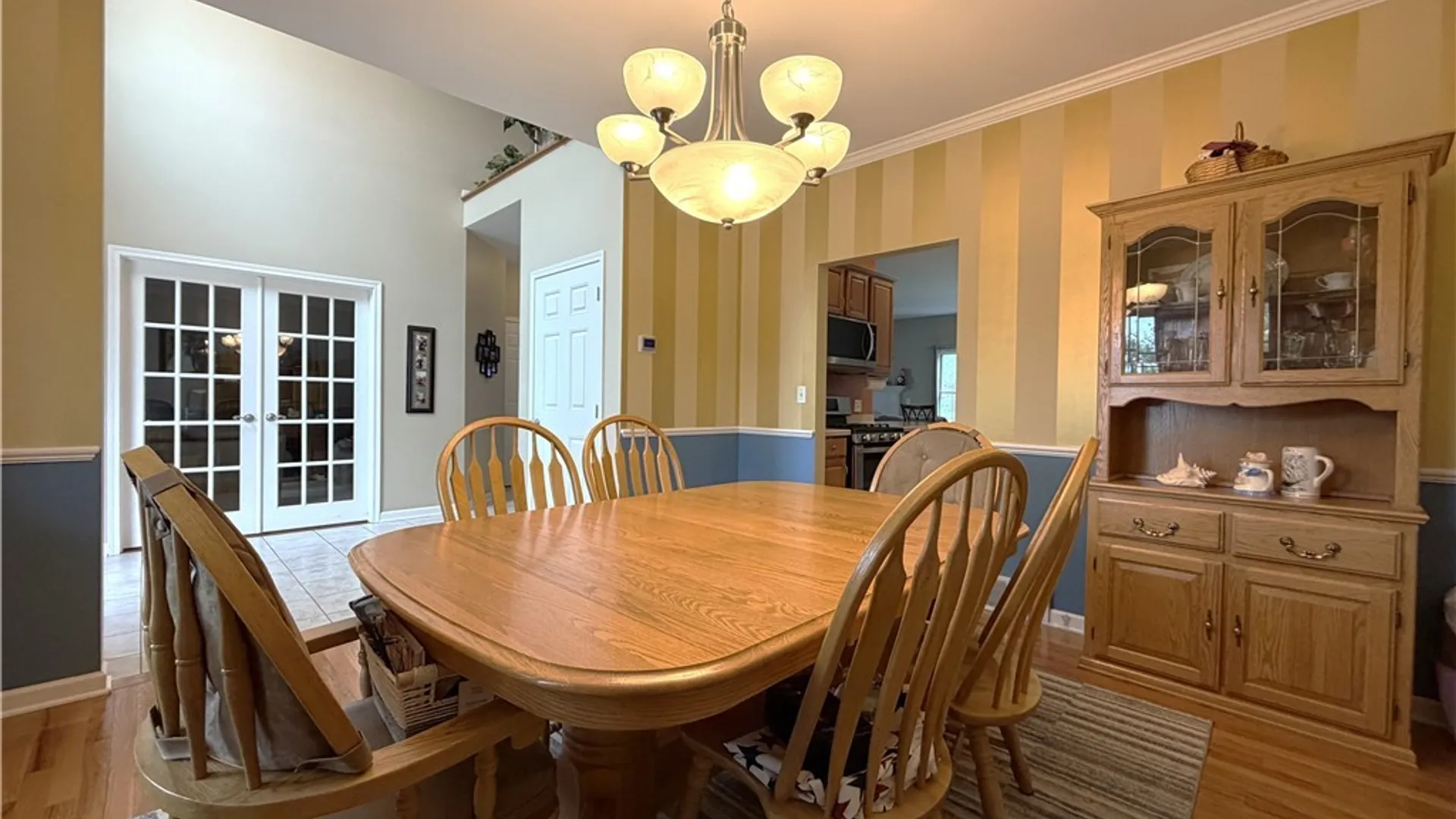 Property at 7260 Ashley Lane, Wheatfield, NY 14120 6