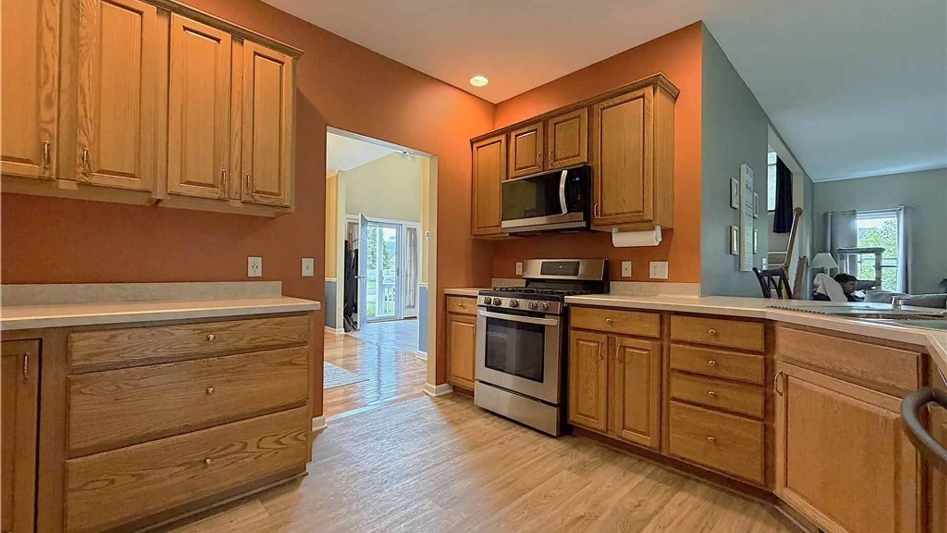 Property at 7260 Ashley Lane, Wheatfield, NY 14120 7