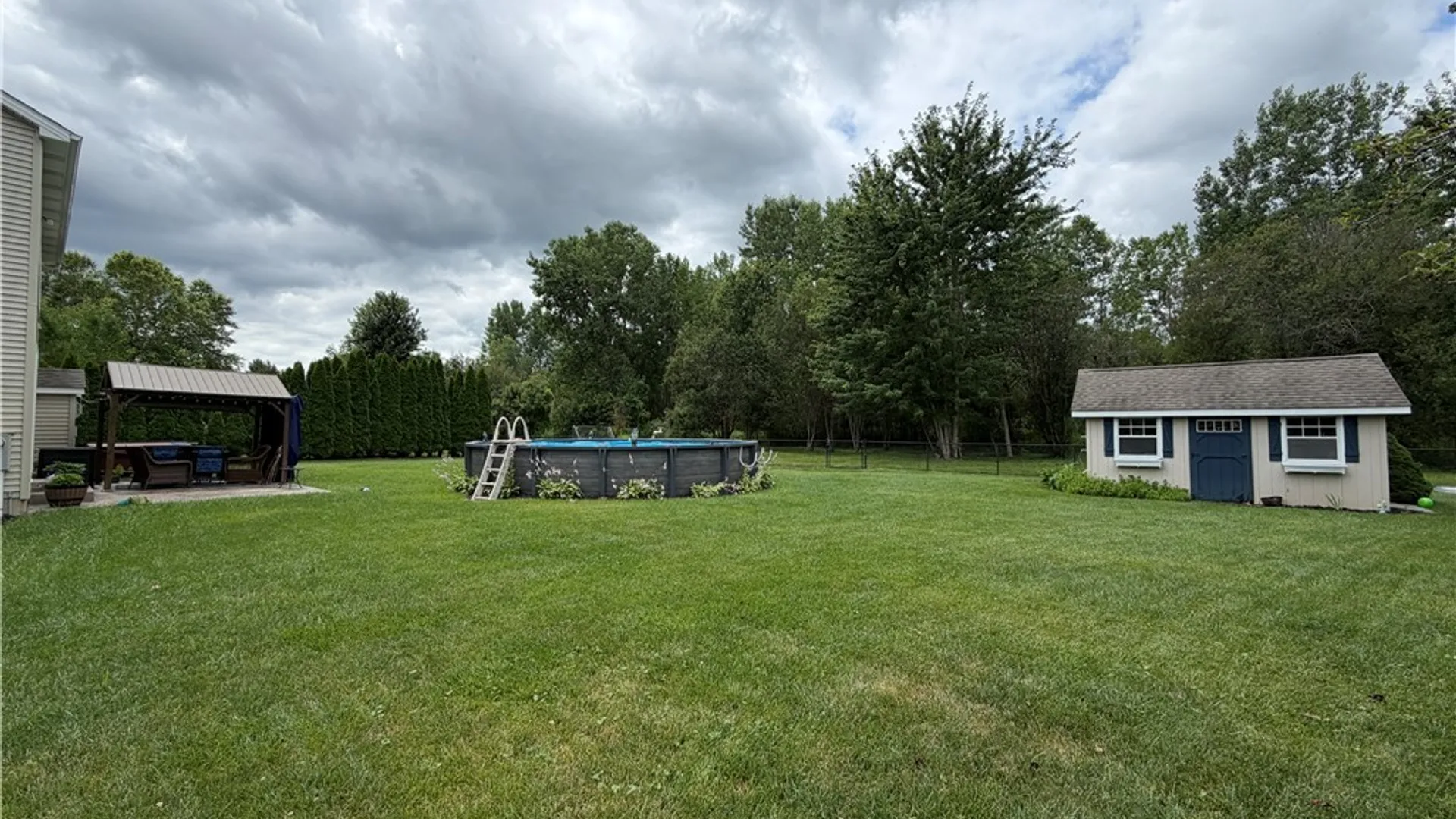 Property at 7260 Ashley Lane, Wheatfield, NY 14120 35