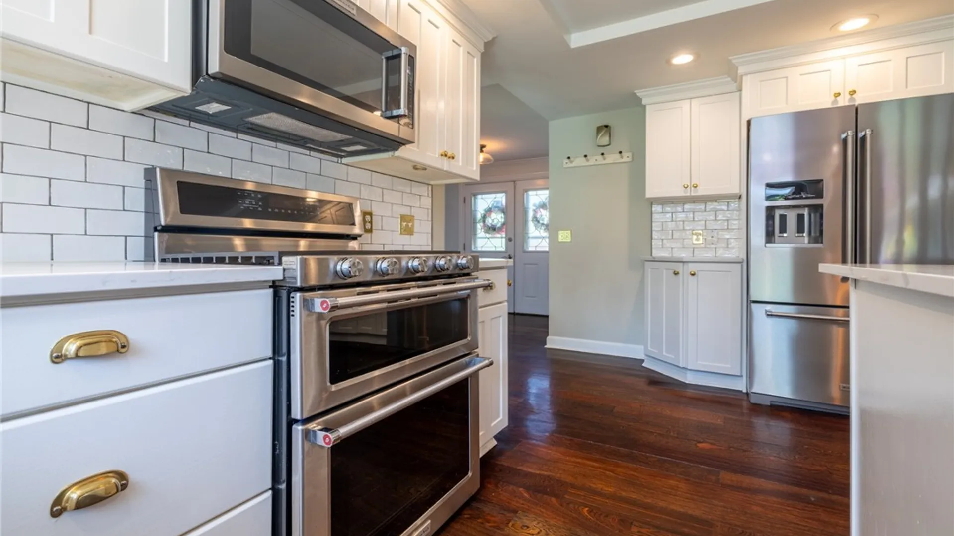 Property at 19 Warder Drive, Pittsford, NY 14534 16
