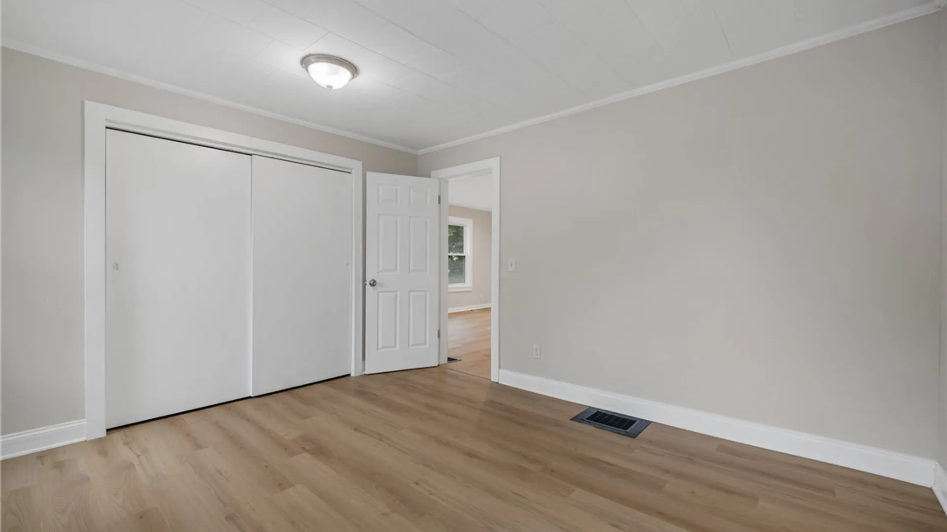 Property at 253 Benton Street, Rochester, NY 14620 19