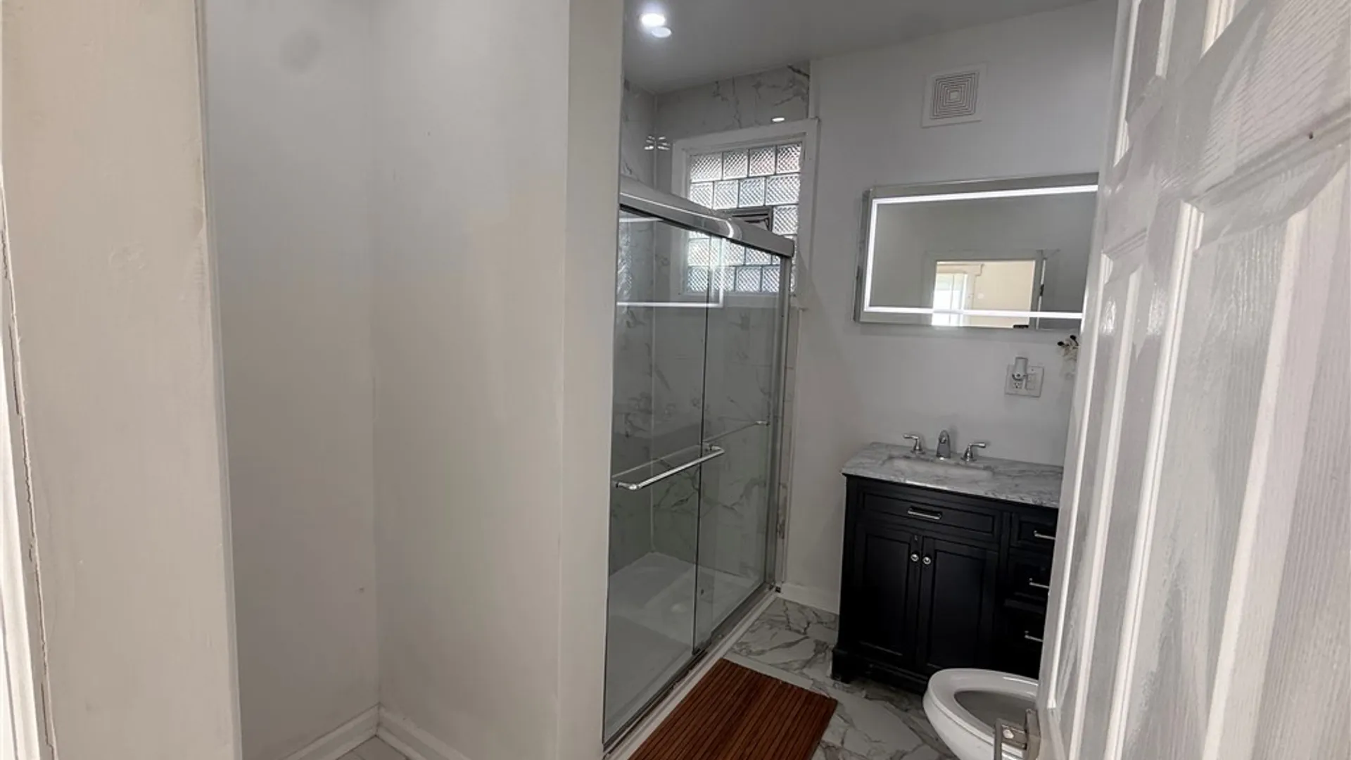 Property at 1246 Calumet Avenue, Niagara Falls, NY 14305 9