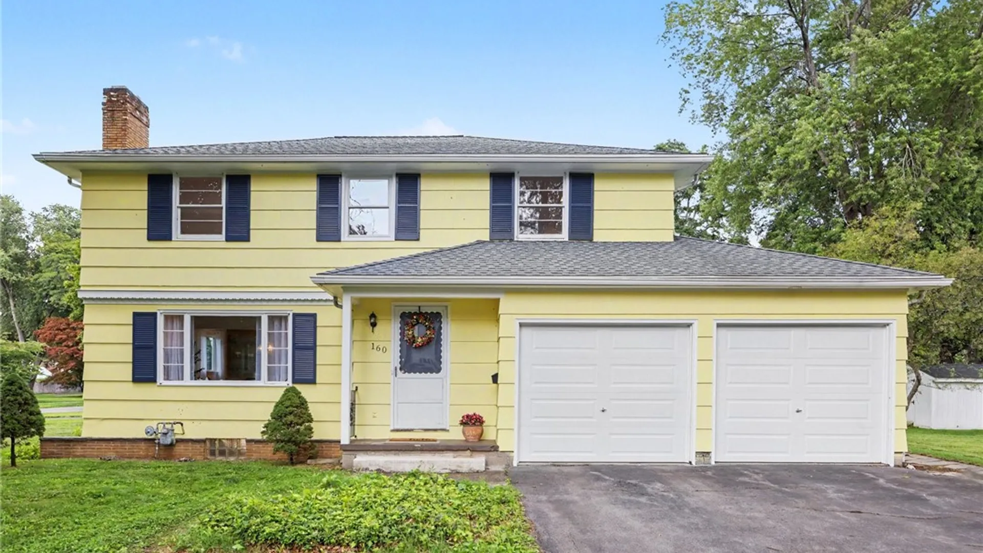 Property at 160 Chadwell Rd, Irondequoit, NY 14609 3