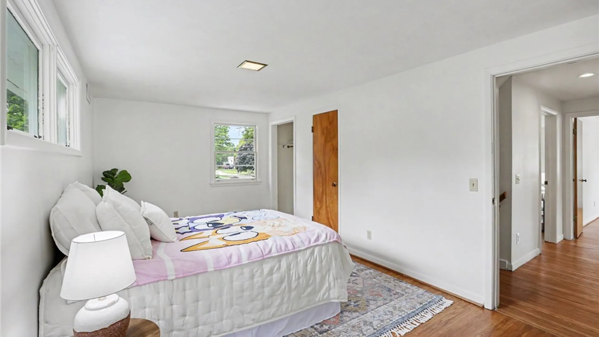 Property at 160 Chadwell Rd, Irondequoit, NY 14609 16