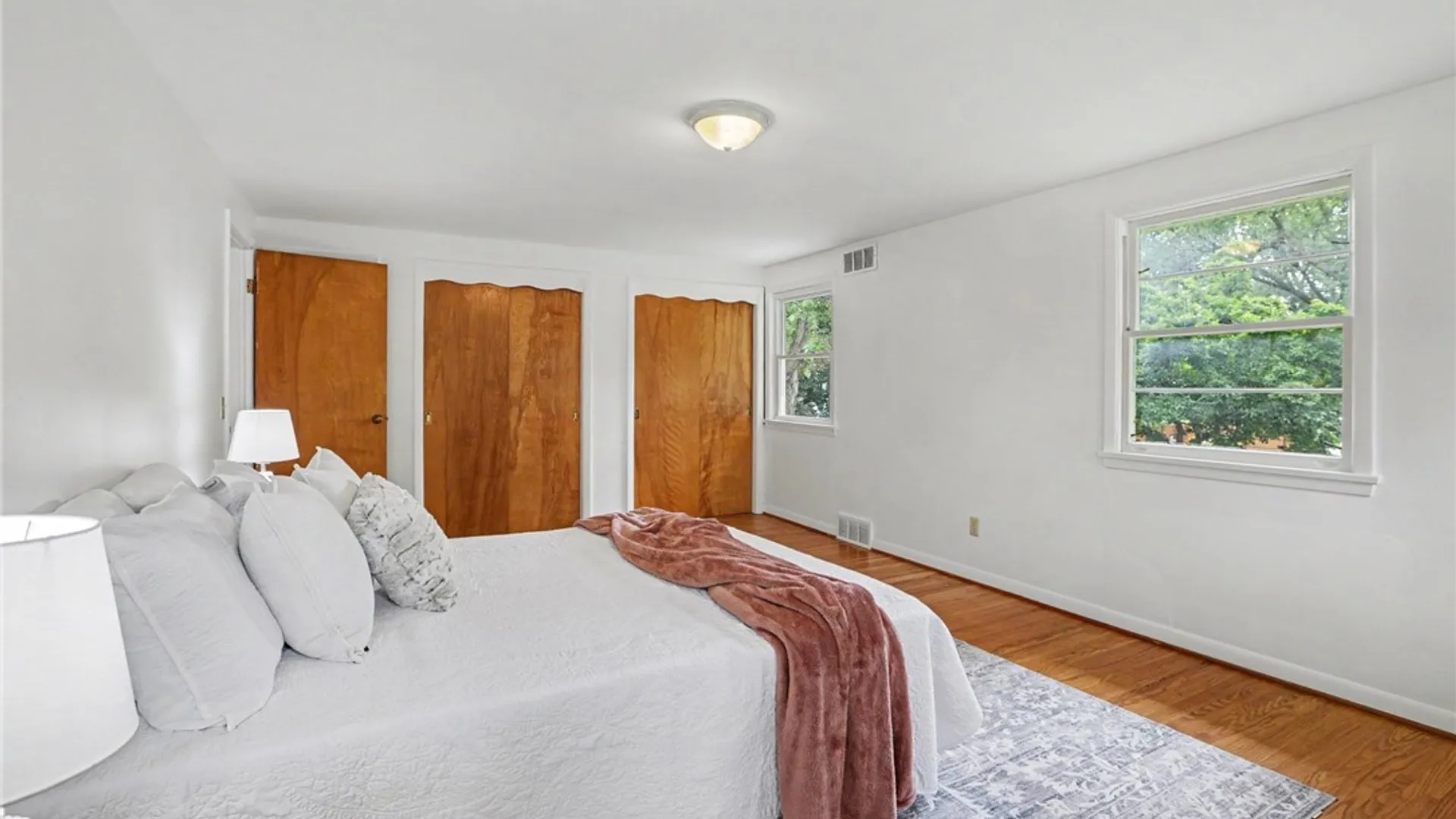 Property at 160 Chadwell Rd, Irondequoit, NY 14609 17