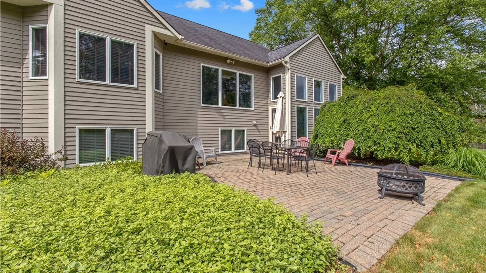 Property at 8405 Filaree Circle, Lysander, NY 13027 40