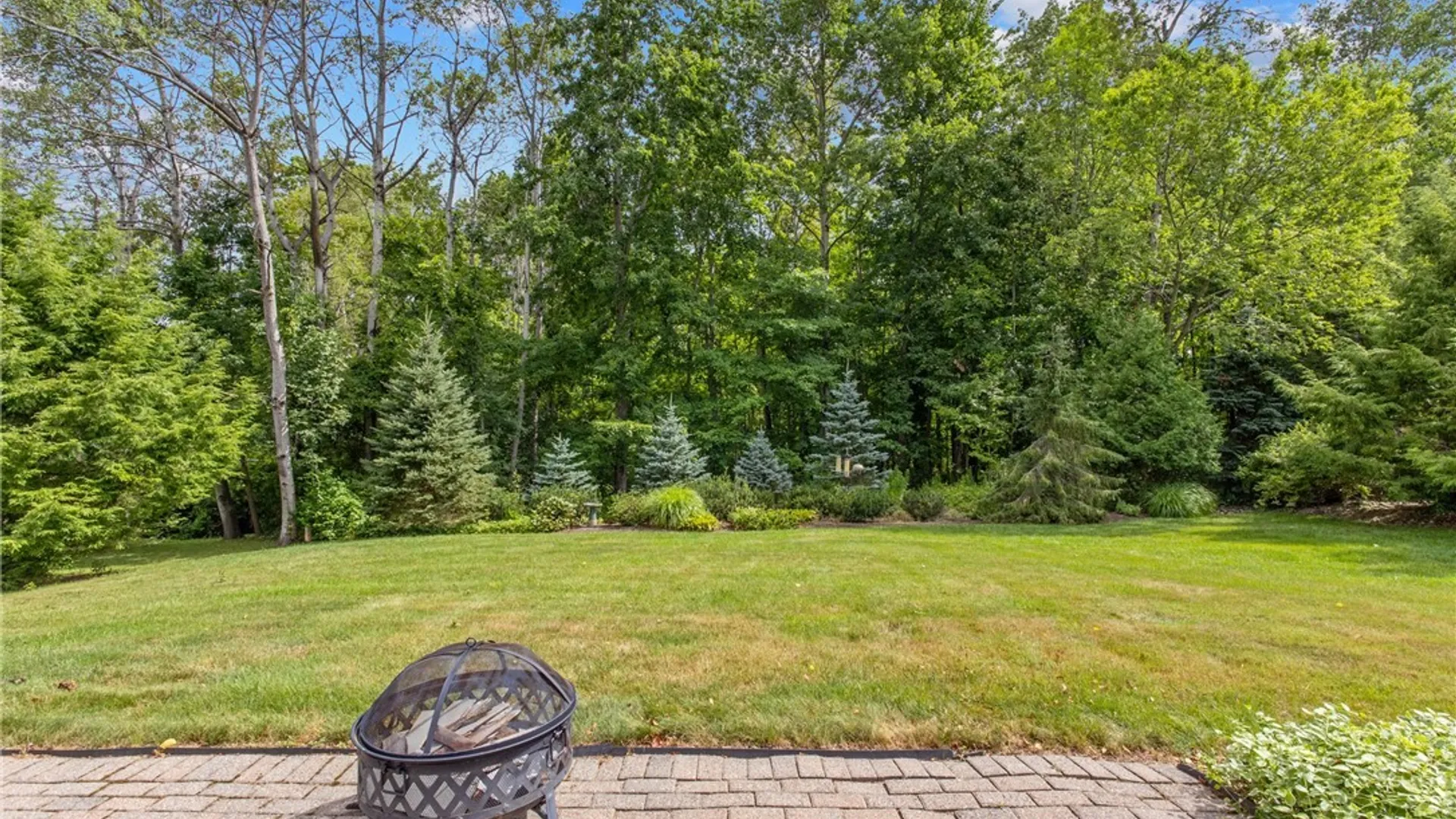 Property at 8405 Filaree Circle, Lysander, NY 13027 41