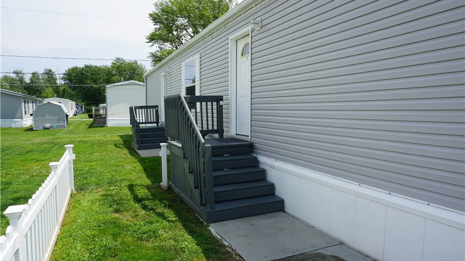 Property at 7 Farmingdale Drive, Hamlin, NY 14464 4