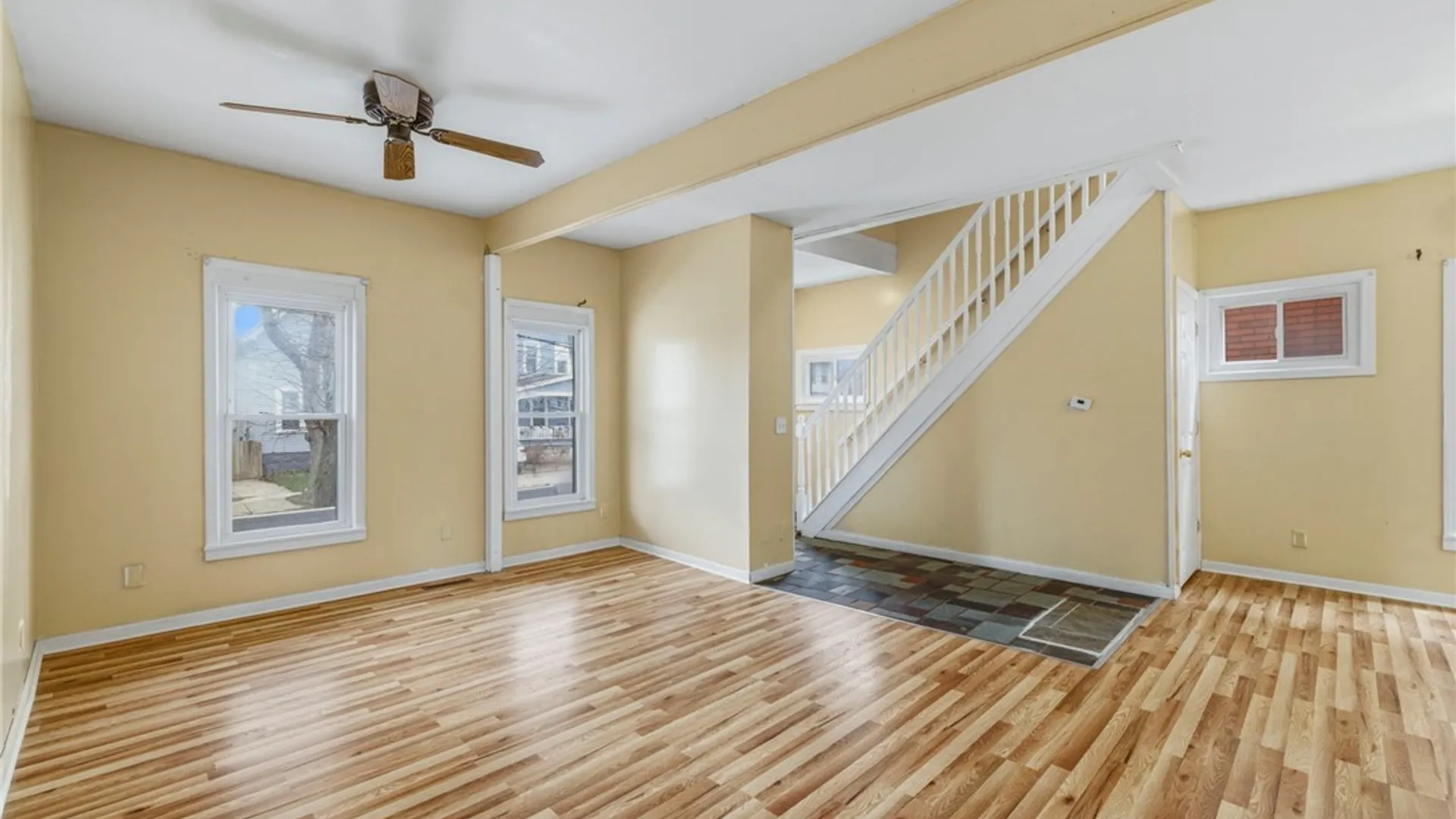 Property at 27 Heward Avenue, Buffalo, NY 14207 7
