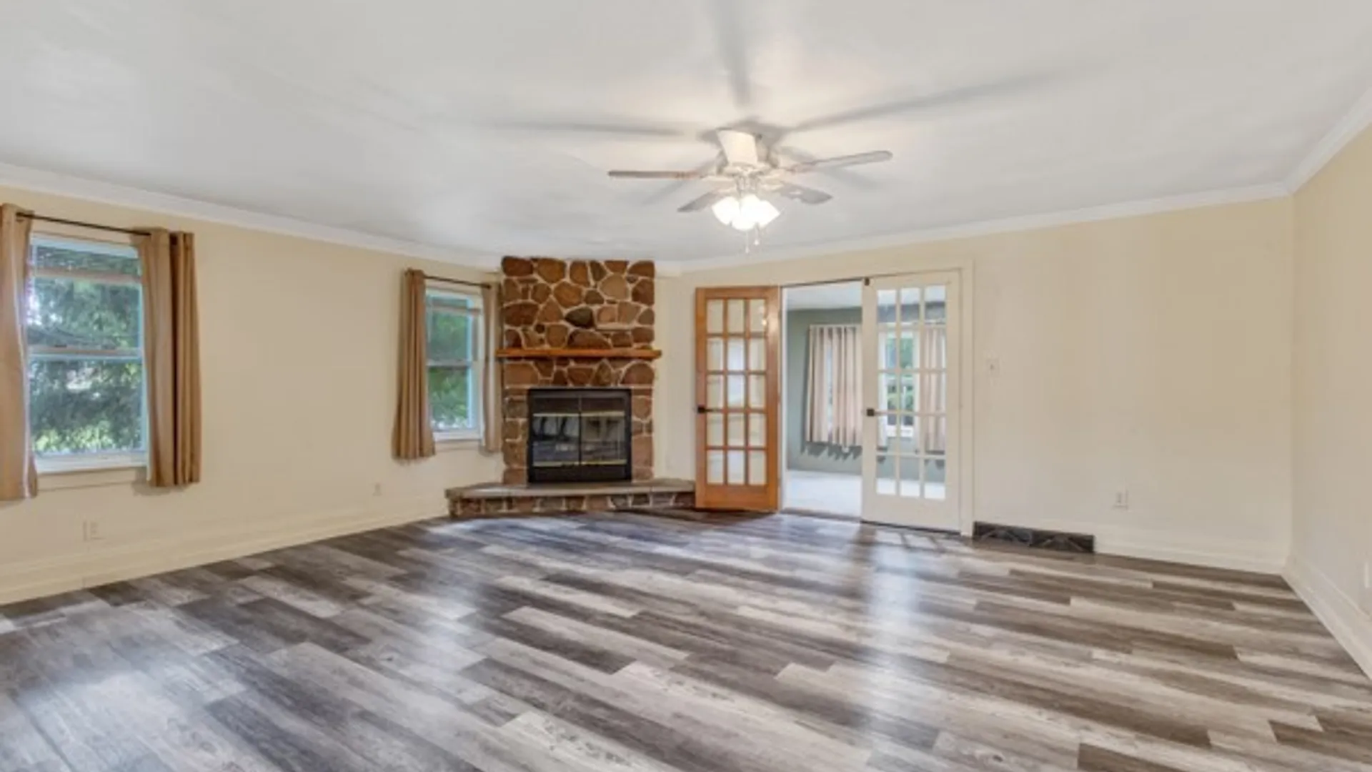 Property at 1016 Cold Springs Road, Salina, NY 13088 8