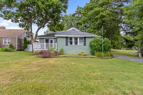 Property at 1016 Cold Springs Road, Salina, NY 13088