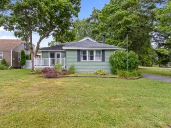 Property at 1016 Cold Springs Road, Salina, NY 13088