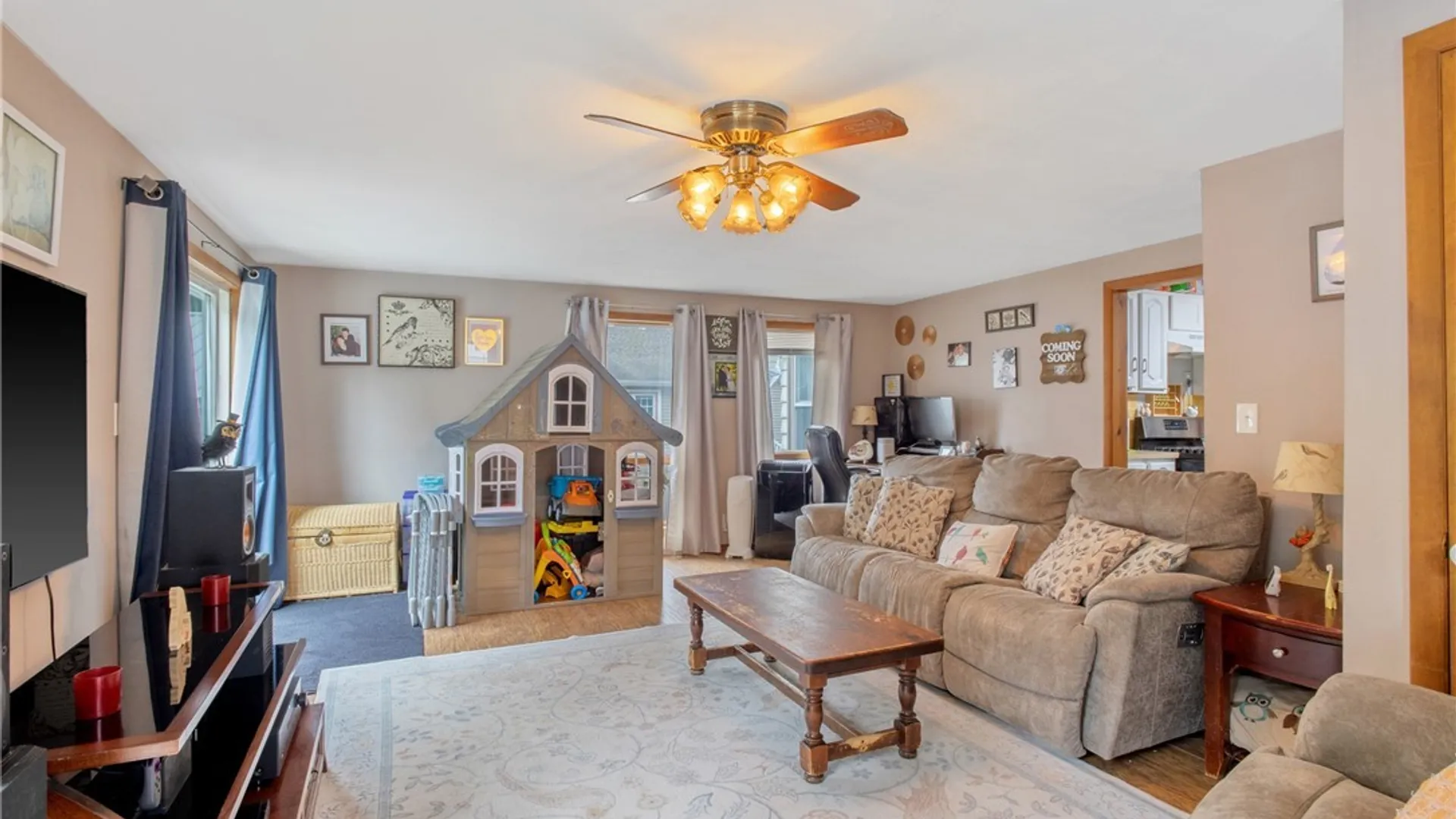Property at 107 Randall Terrace, Cicero, NY 13212 17