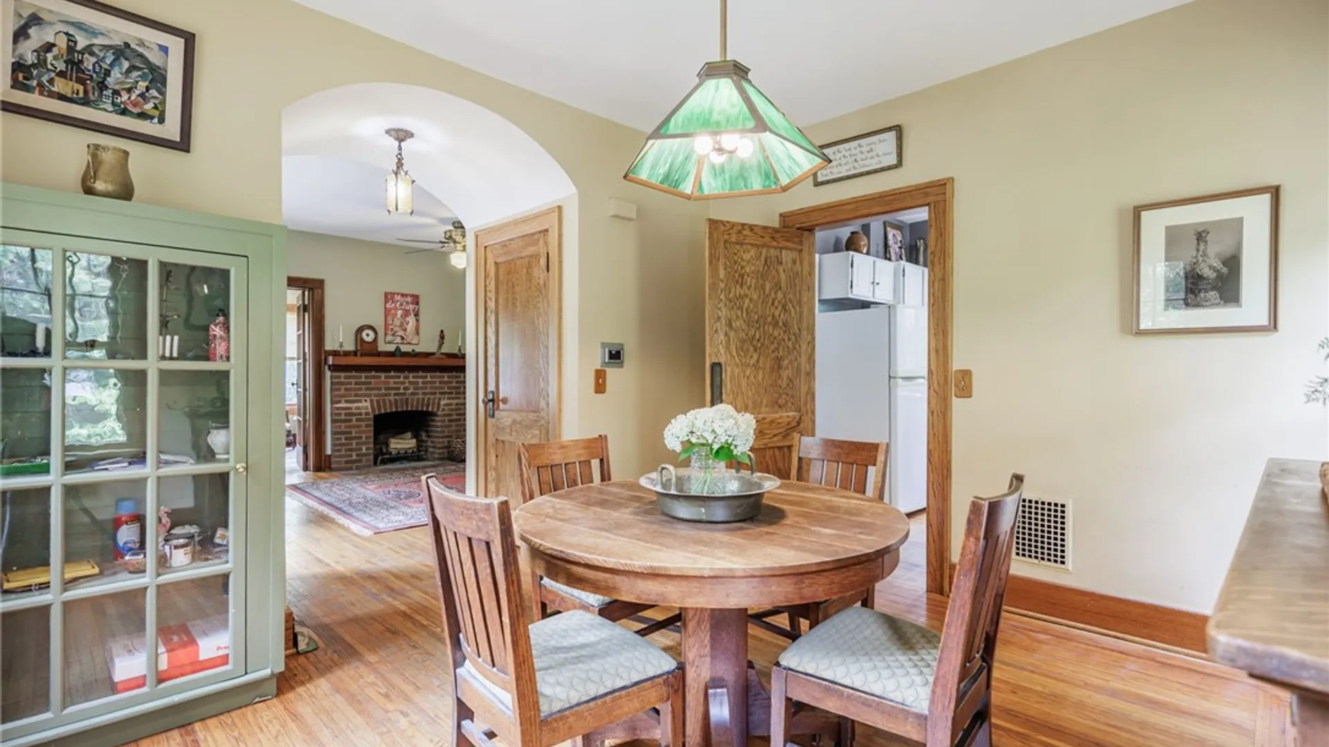 Property at 6 Line Street, Pittsford, NY 14534 20