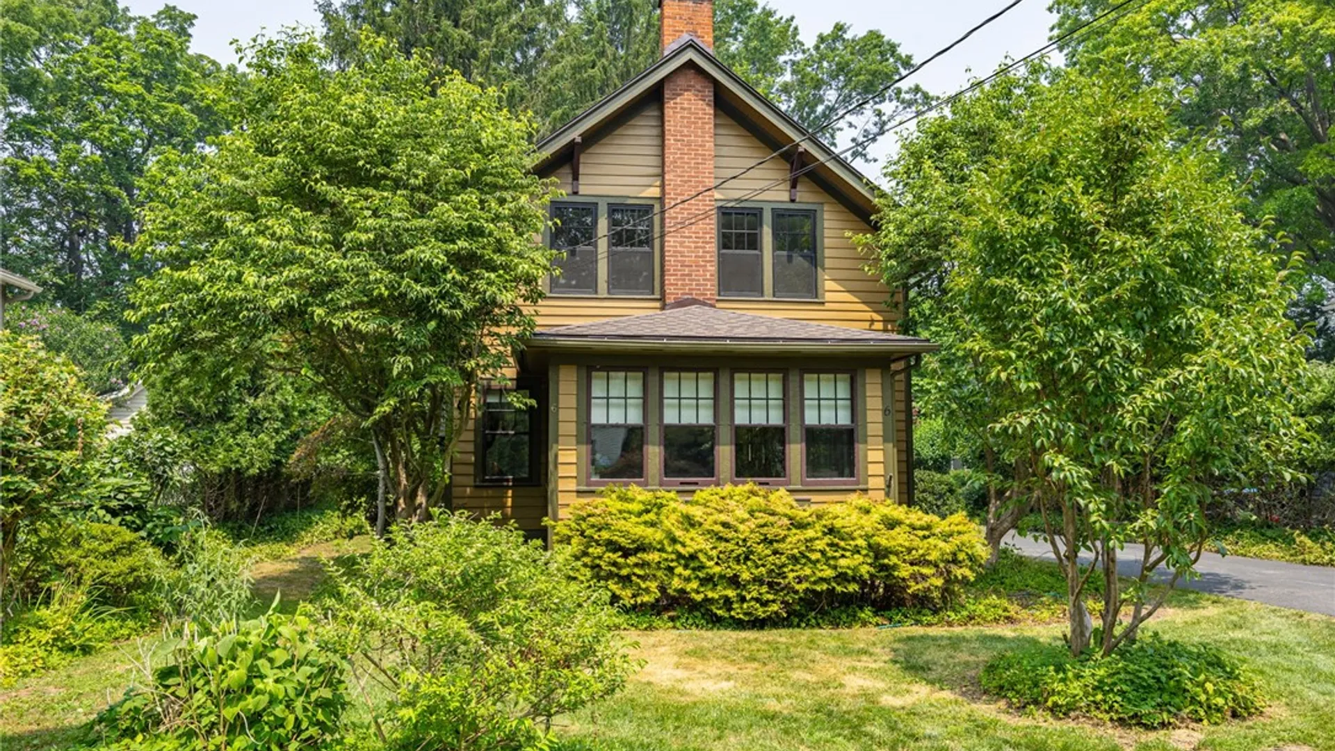 Property at 6 Line Street, Pittsford, NY 14534 2