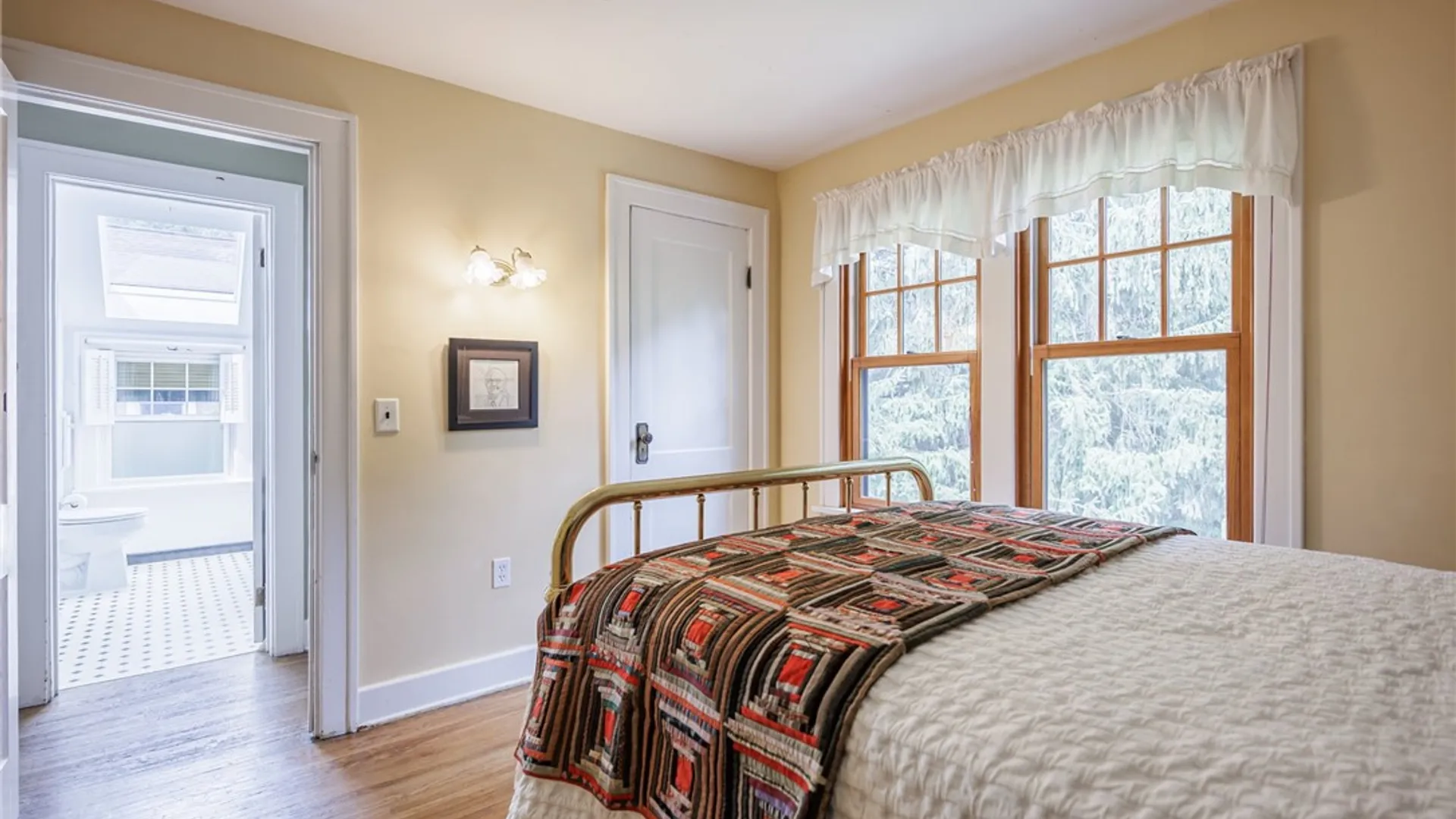 Property at 6 Line Street, Pittsford, NY 14534 33