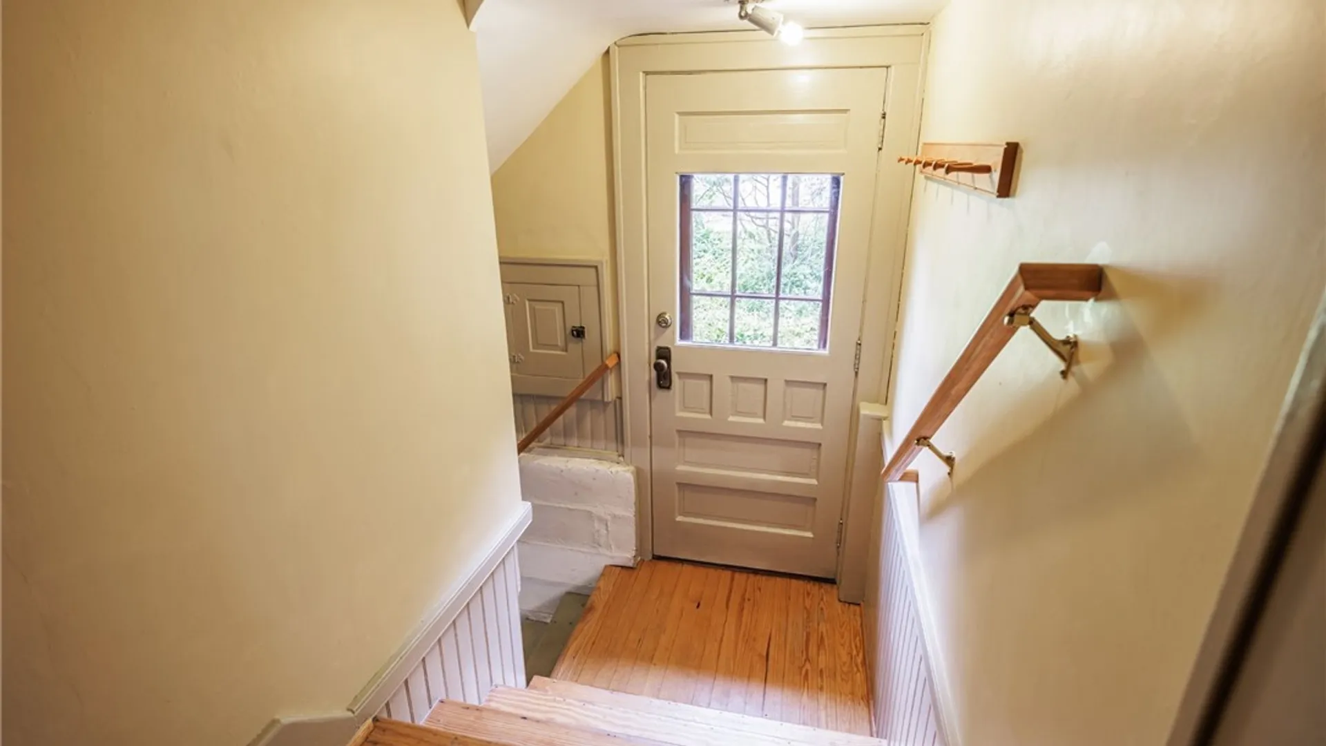 Property at 6 Line Street, Pittsford, NY 14534 36