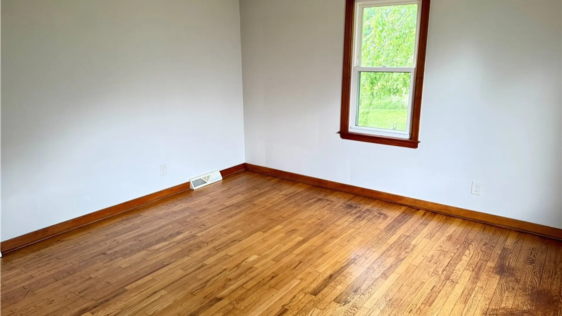 Property at 428 Buckingham Ave, Syracuse, NY 13210 31