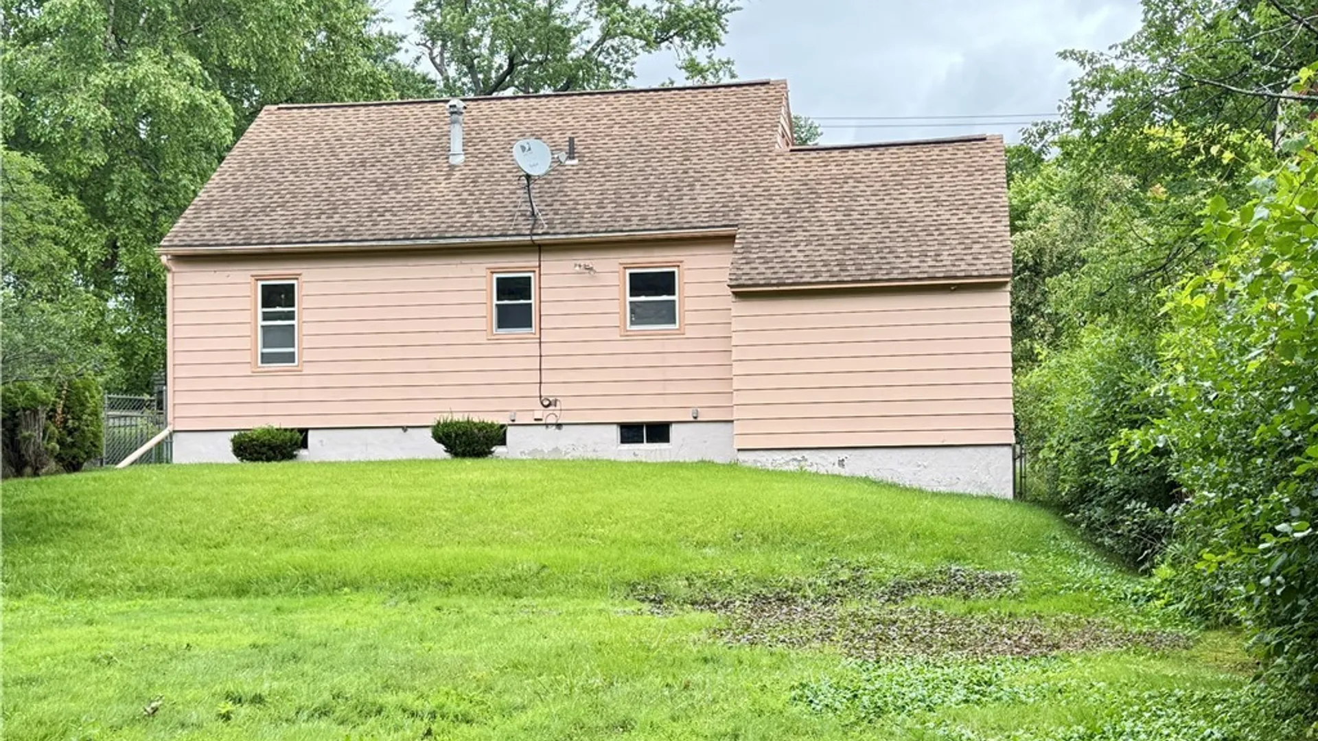 Property at 428 Buckingham Ave, Syracuse, NY 13210 47