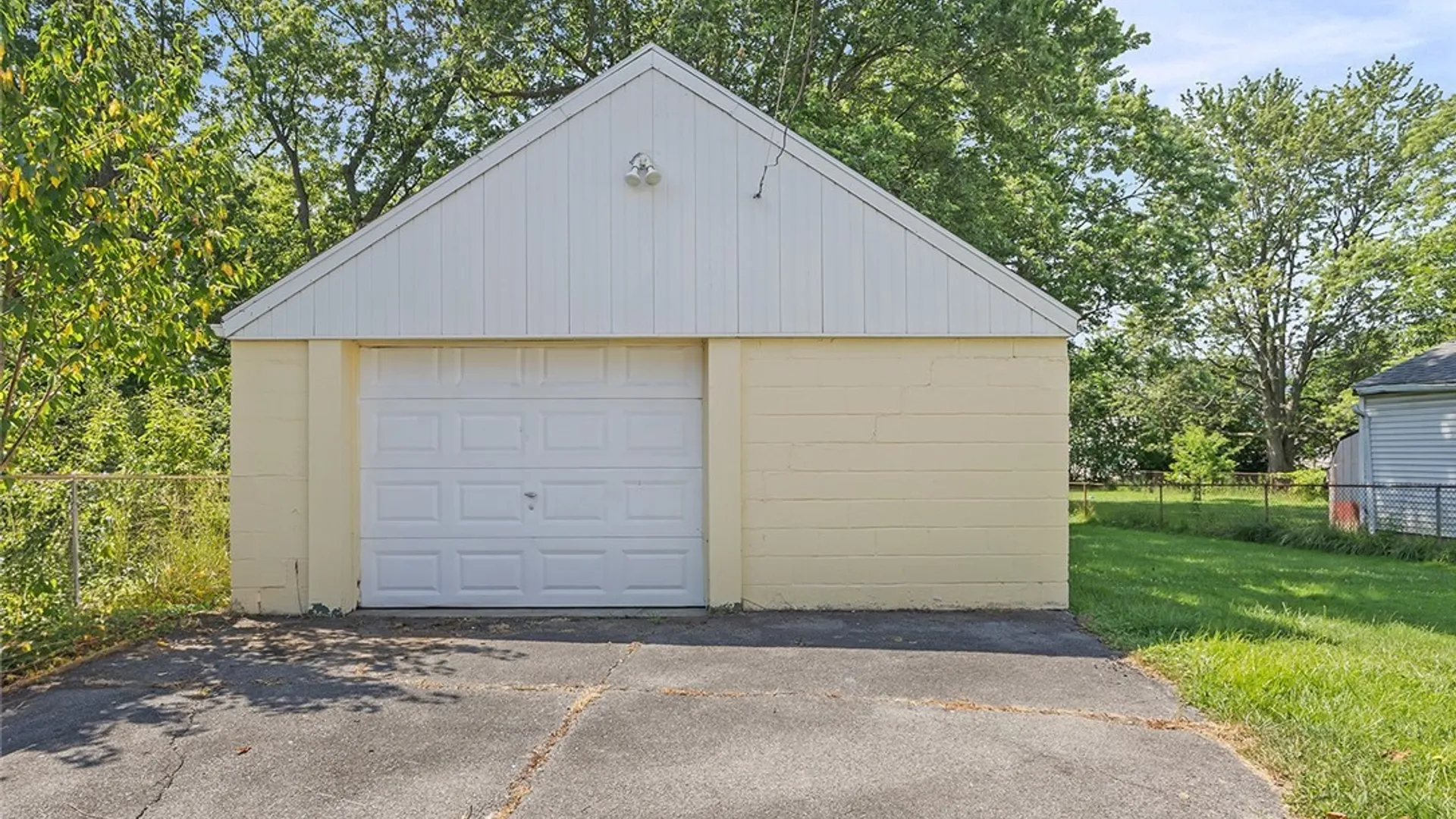 Property at 169 Maryvale Drive, Cheektowaga, NY 14225 26