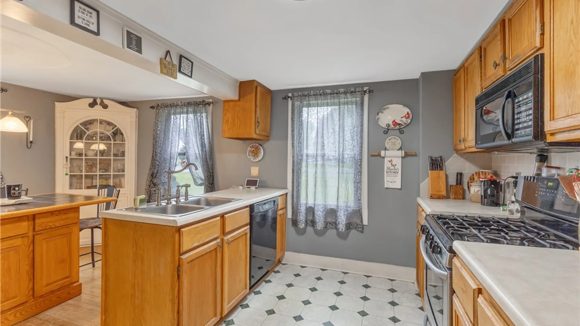 Property at 6633 Collamer Road, DeWitt, NY 13057 8