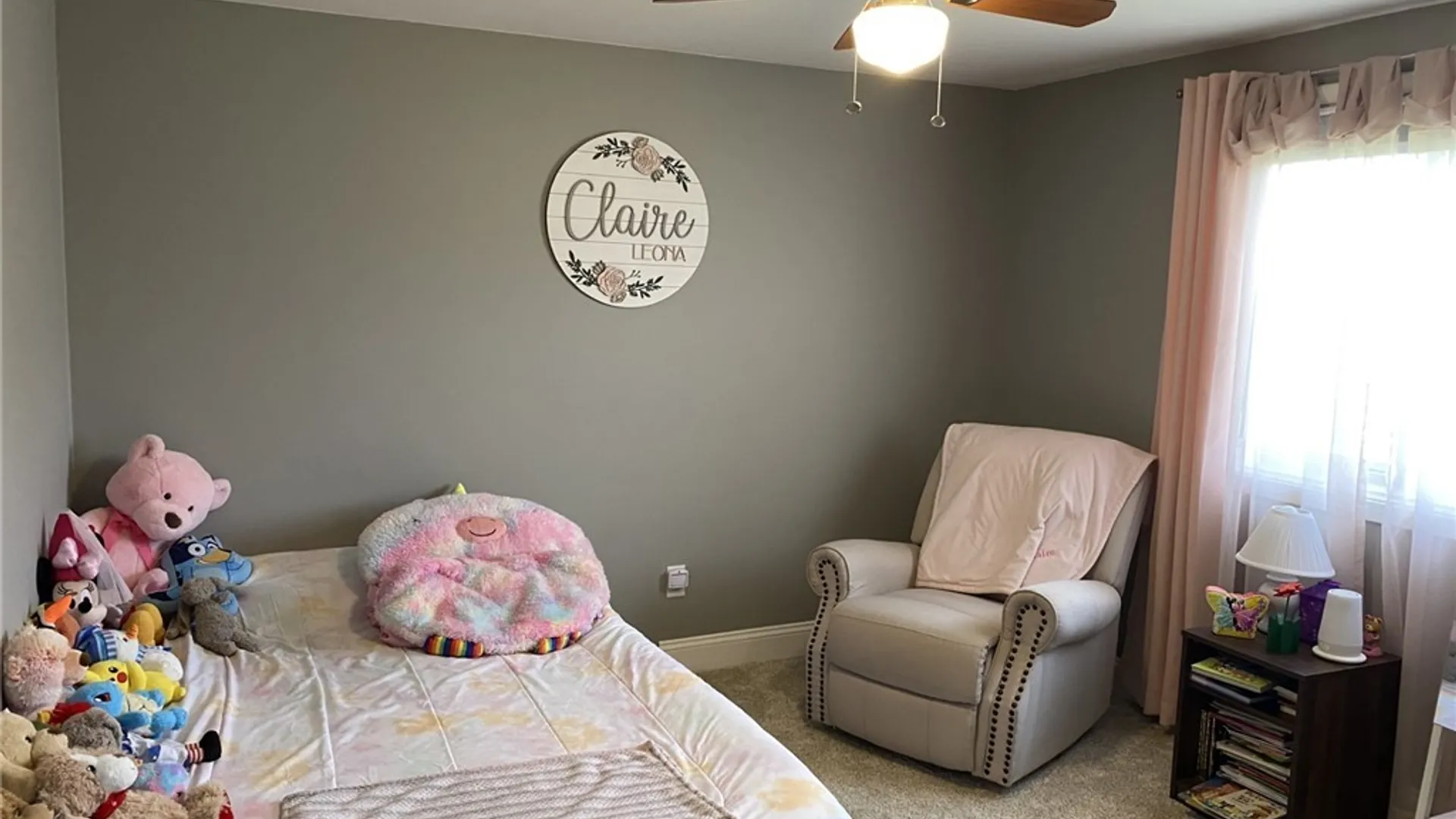 Property at 33 E Toulon Drive, Cheektowaga, NY 14227 24