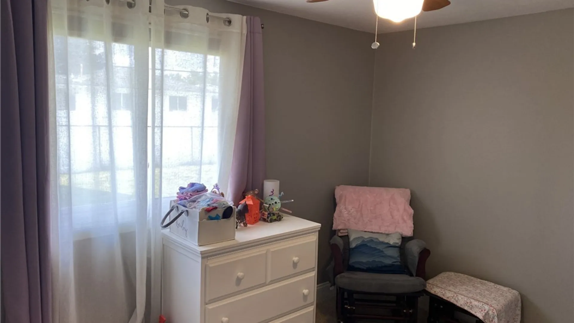 Property at 33 E Toulon Drive, Cheektowaga, NY 14227 25