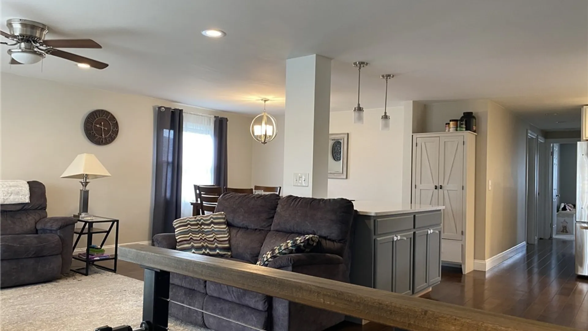 Property at 33 E Toulon Drive, Cheektowaga, NY 14227 9
