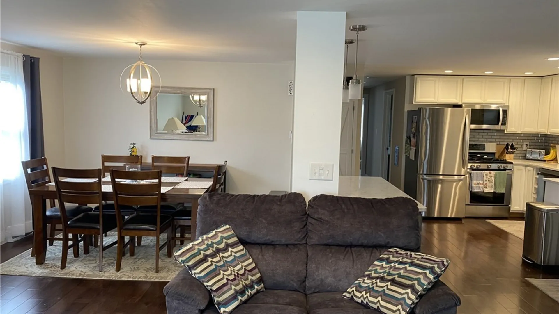 Property at 33 E Toulon Drive, Cheektowaga, NY 14227 17