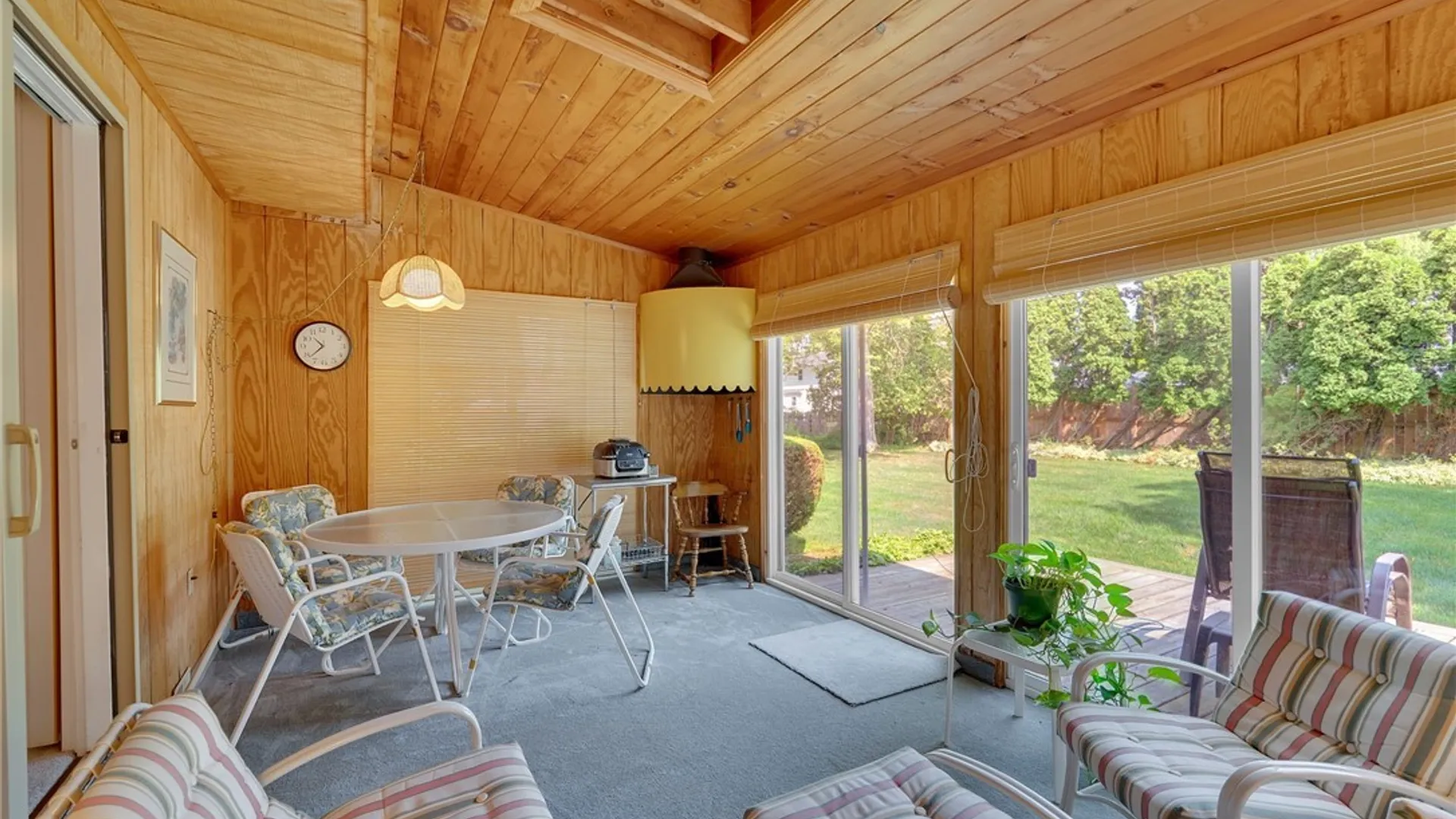 Property at 128 Old Farm Circle, Amherst, NY 14221 28