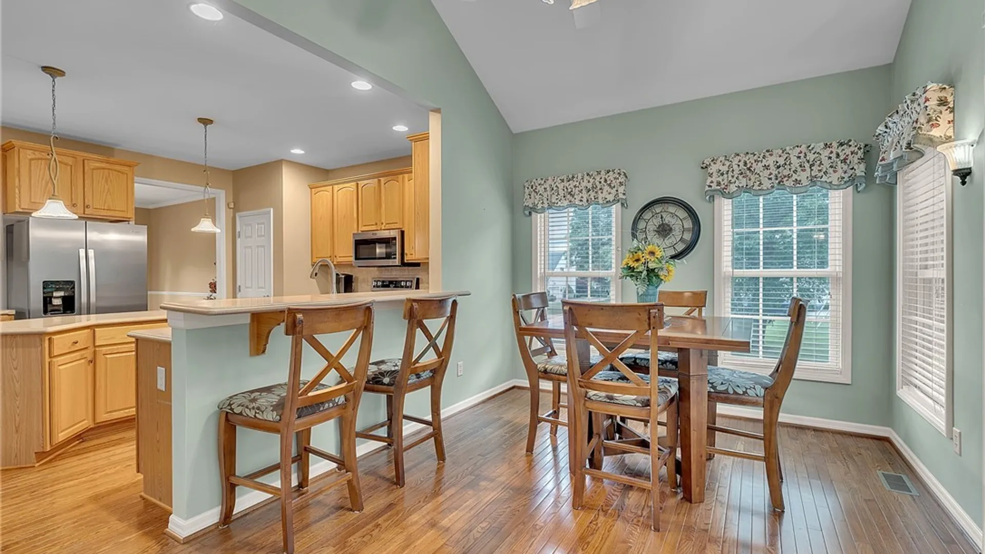 Property at 9651 Deerview Lane, Clarence, NY 14032 22
