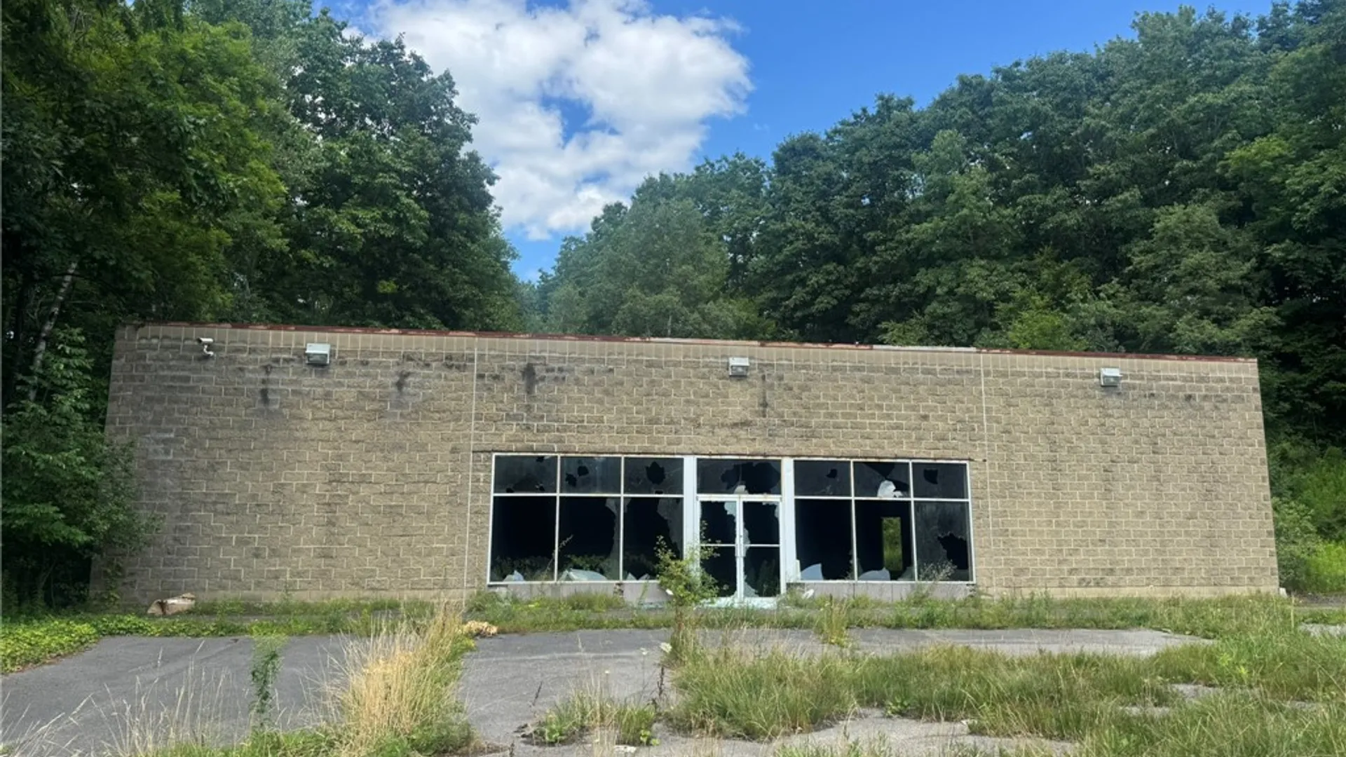 Property at 131 Delaware Avenue, Sidney, NY 13838 5