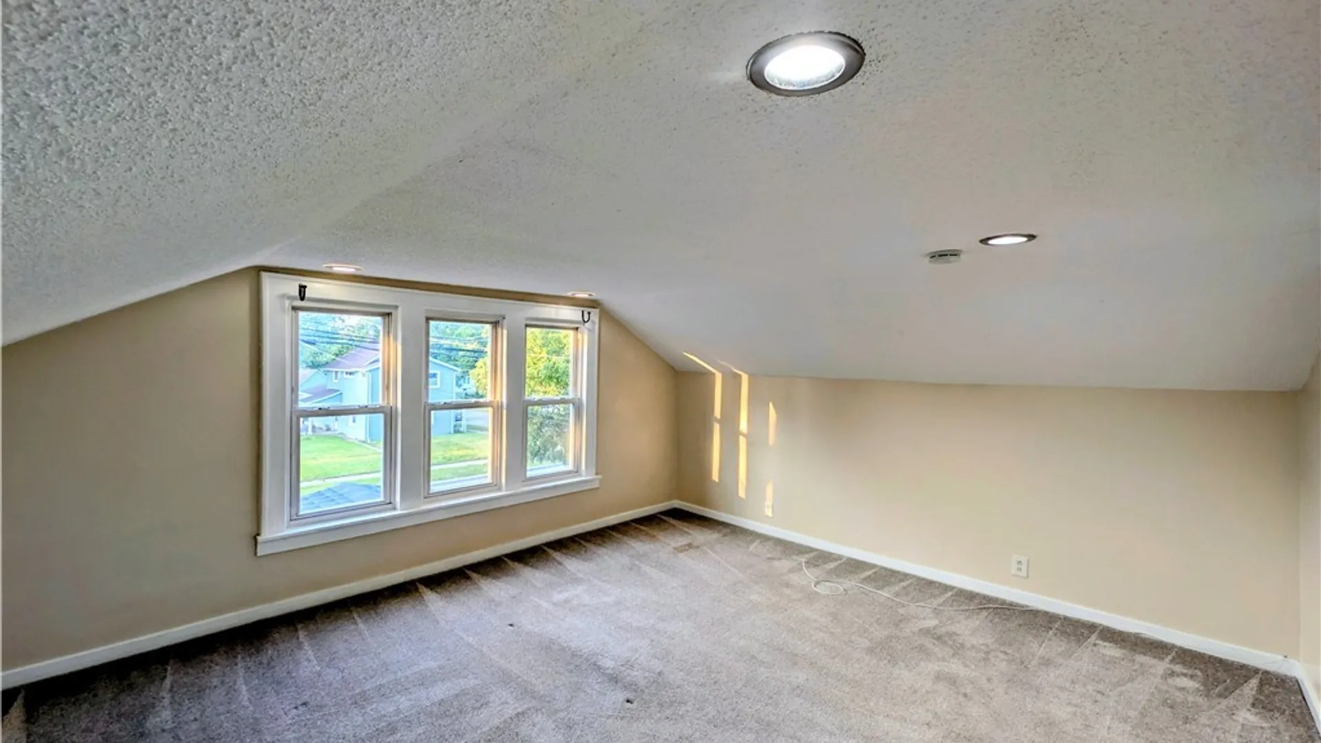 Property at 591 Longmeadow Road, Amherst, NY 14226 25