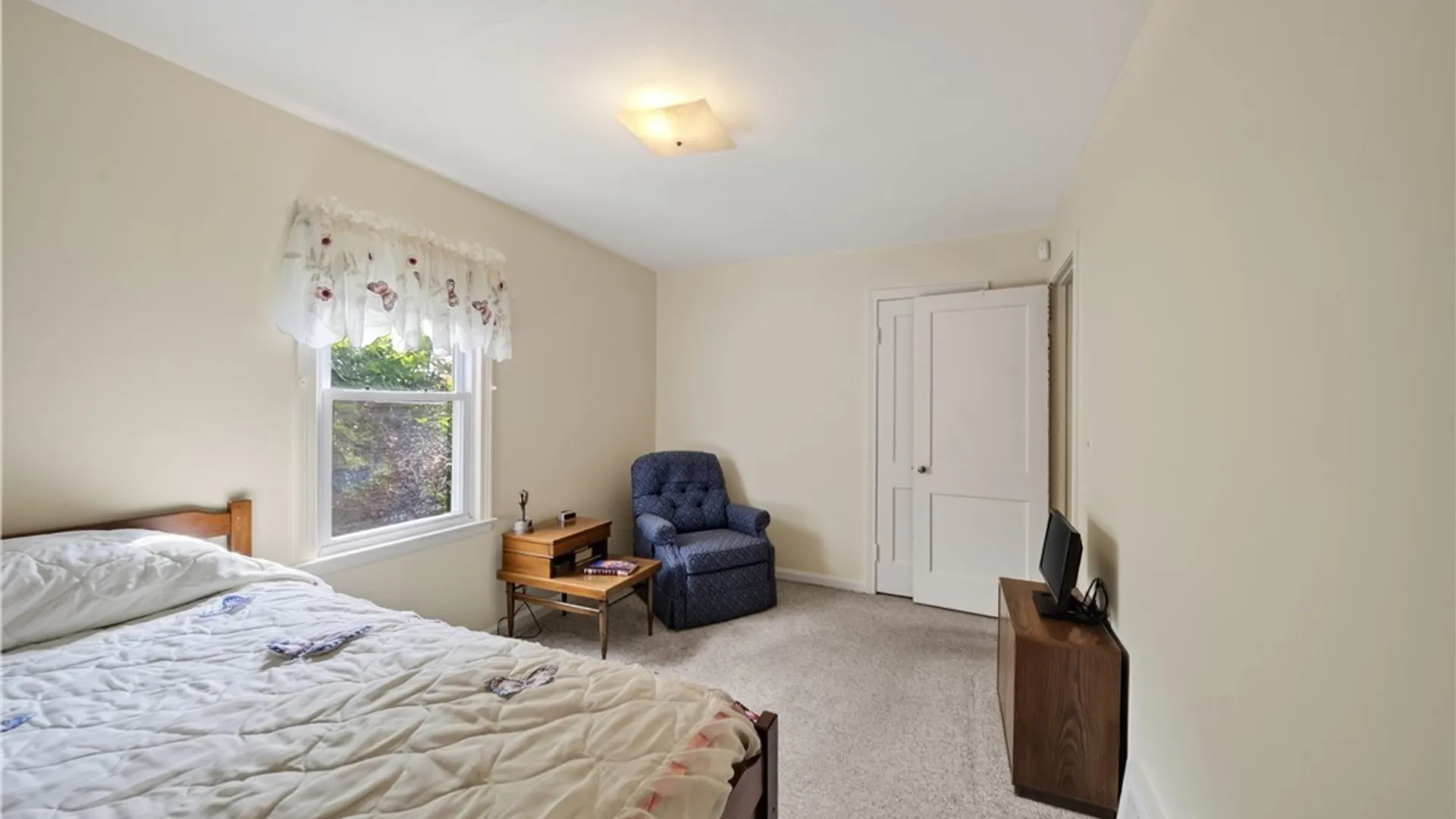 Property at 305 Hanover Avenue, Salina, NY 13088 31