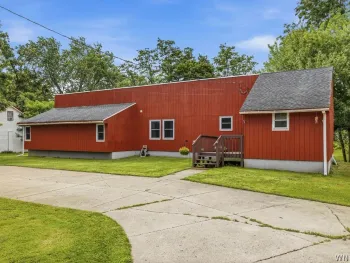 Property at 6550 Tonawanda Creek Road, Lockport Town, NY 14094