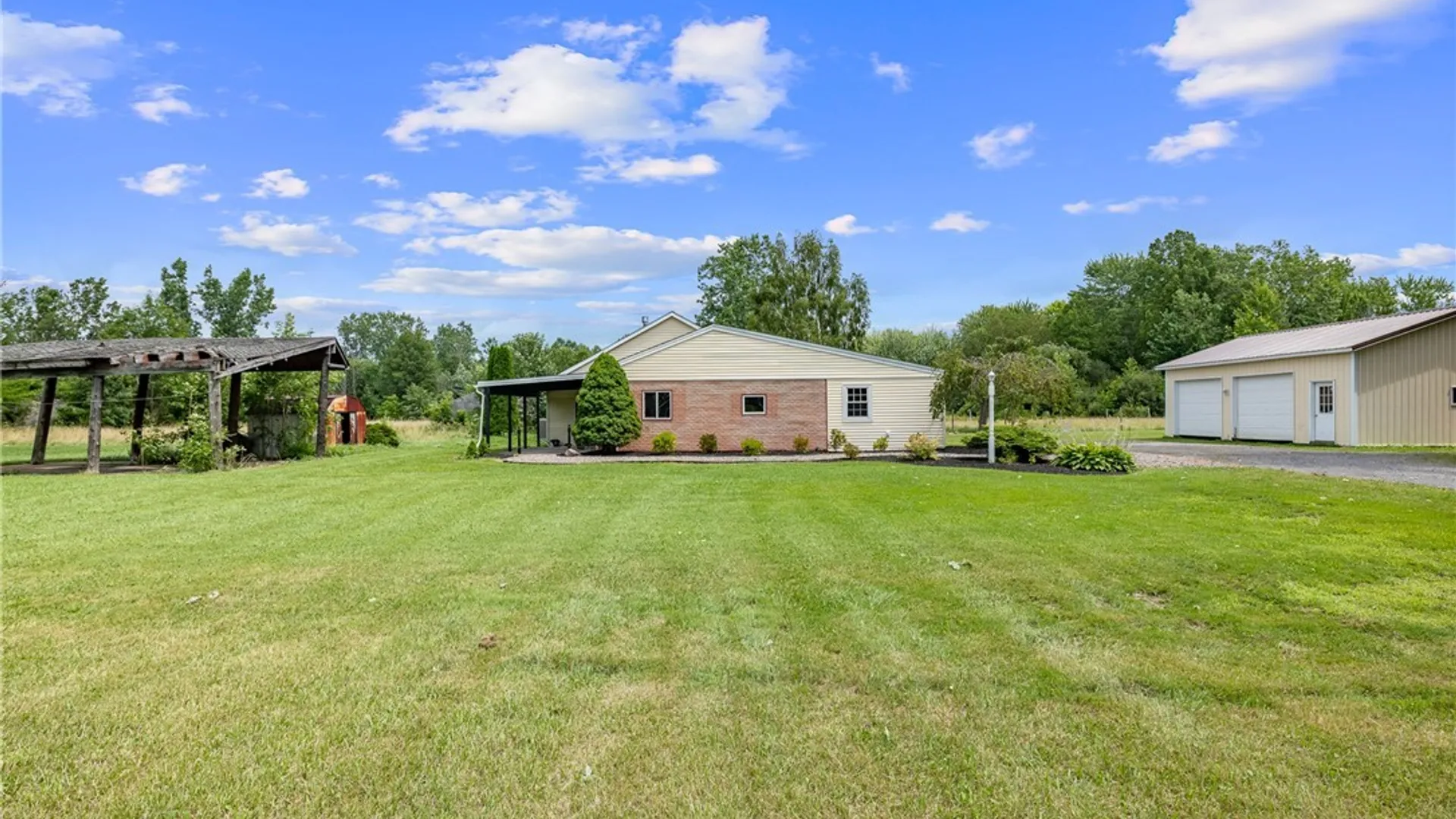 Property at 3069 Coomer Road, Newfane, NY 14108 6