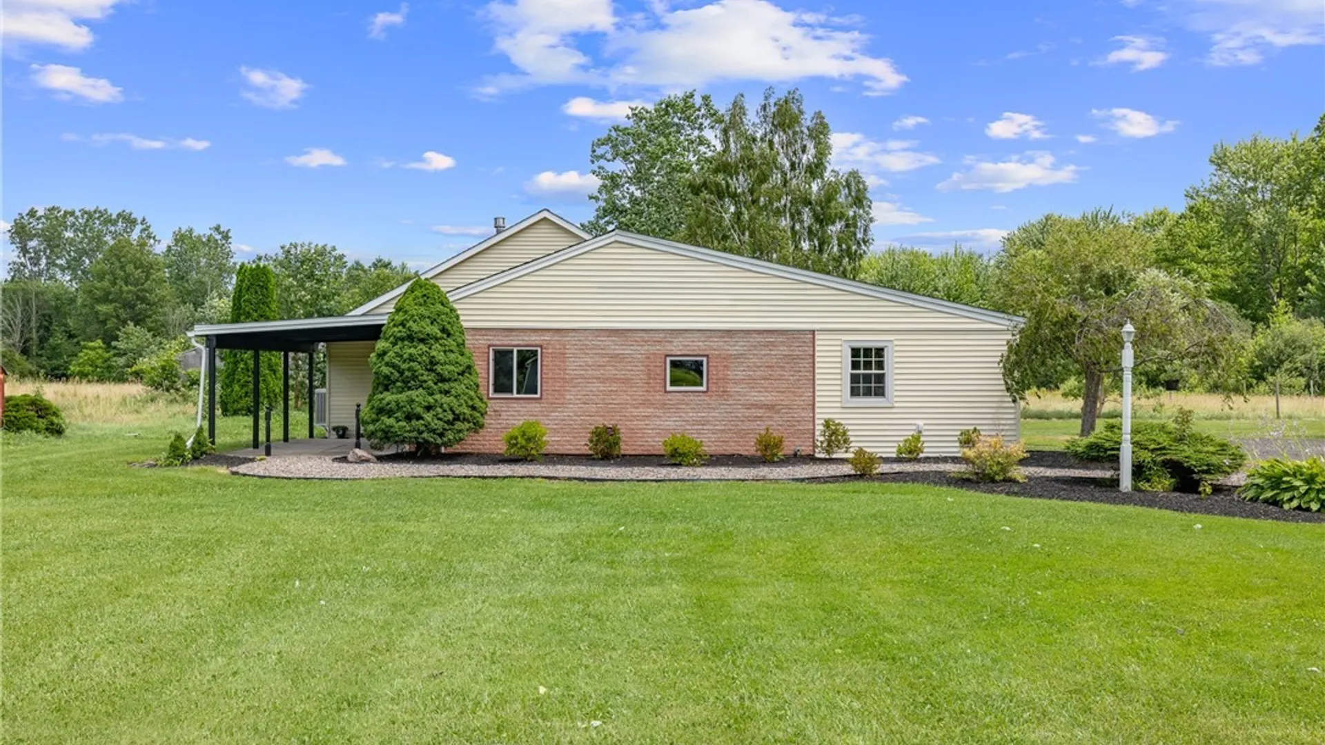 Property at 3069 Coomer Road, Newfane, NY 14108 5