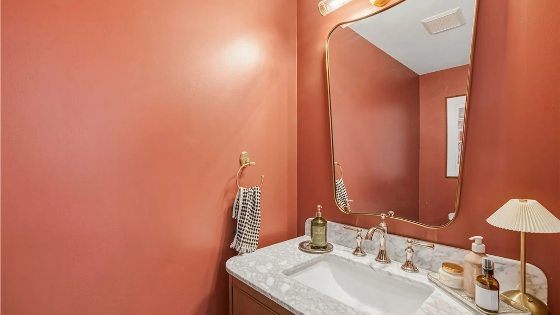 Property at 55 Independence Drive, Lockport City, NY 14094 15
