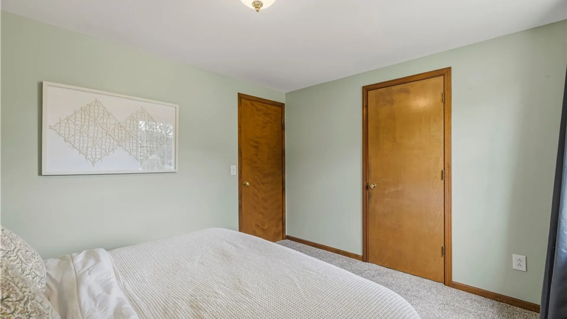 Property at 55 Independence Drive, Lockport City, NY 14094 24