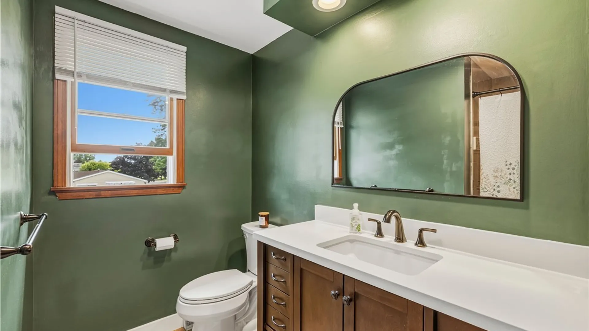 Property at 55 Independence Drive, Lockport City, NY 14094 25